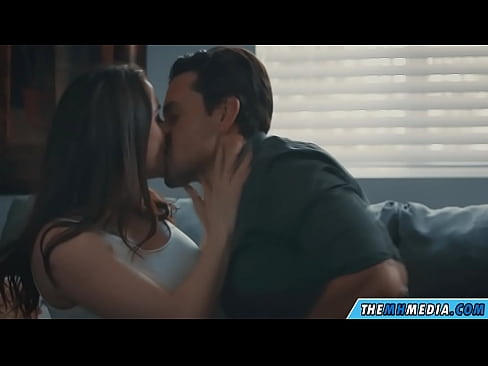 ❤️ Ҷинси ошиқона бо модари хубе ️ Шлюсҳо дар мо ﹏